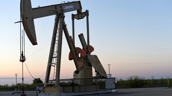 Oil edges up on U.S. sanctions against Iran, but trade dispute weighs Oil edges up on U.S. sanctions against Iran, but trade dispute weighs