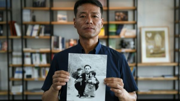 Réunions de familles: l'amertume des proches de Sud-Coréens enlevés par Pyongyang Réunions de familles: l'amertume des proches de Sud-Coréens enlevés par Pyongyang