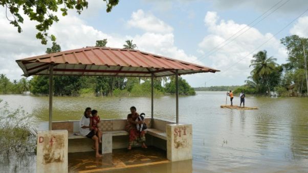 Inde : un million de déplacés dans les camps du Kerala sous les eaux Inde : un million de déplacés dans les camps du Kerala sous les eaux