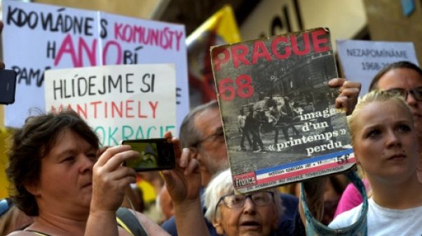 Tchèques et Slovaques marquent le 50e anniversaire de l'écrasement du "Printemps de Prague" Tchèques et Slovaques marquent le 50e anniversaire de l'écrasement du "Printemps de Prague"