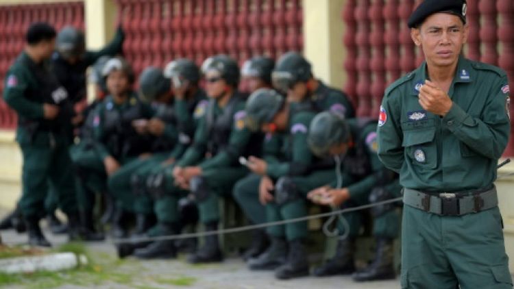 Le chef de l'opposition cambodgienne reste en prison 