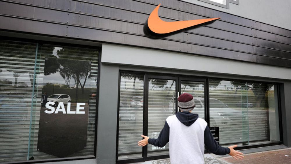nike closed stores