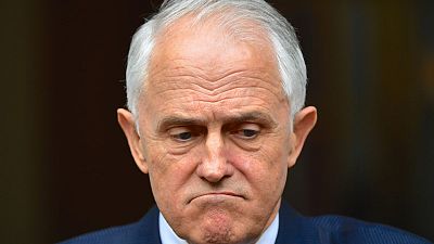 رئيس وزراء استراليا يتشبث بالسلطة رغم استقالة عدد من كبار الوزراء
