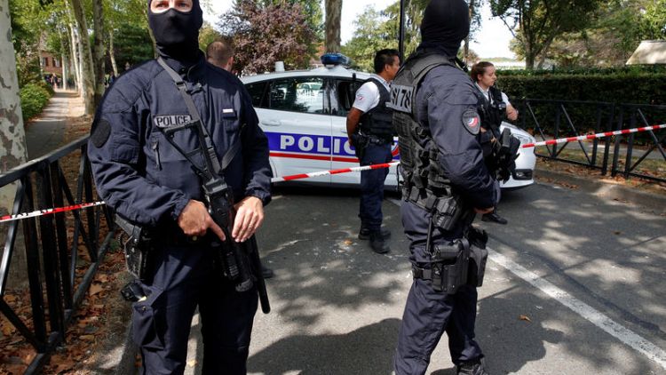 Knifeman kills mother, sister in Paris suburb attack