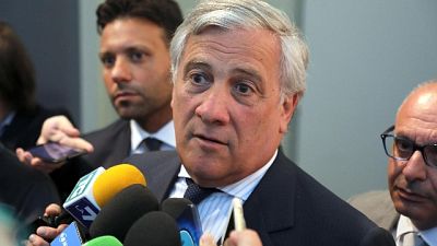 Tajani, governo non avrà lunga vita