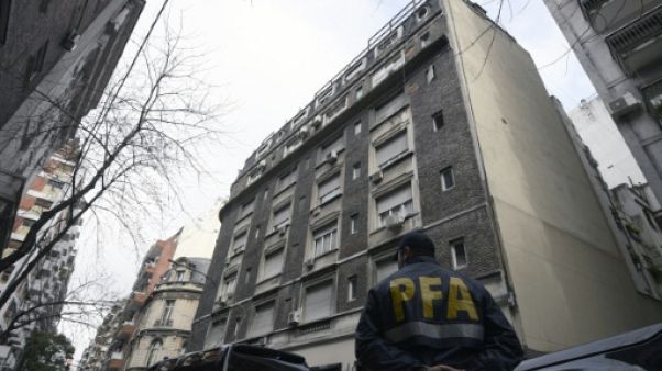 Argentine: perquisitions chez Cristina Kirchner, soupçonnée de corruption Argentine: perquisitions chez Cristina Kirchner, soupçonnée de corruption