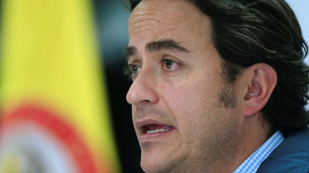 Colombia to host meeting with Ecuador, Peru on Venezuelan migrant issue Colombia to host meeting with Ecuador, Peru on Venezuelan migrant issue