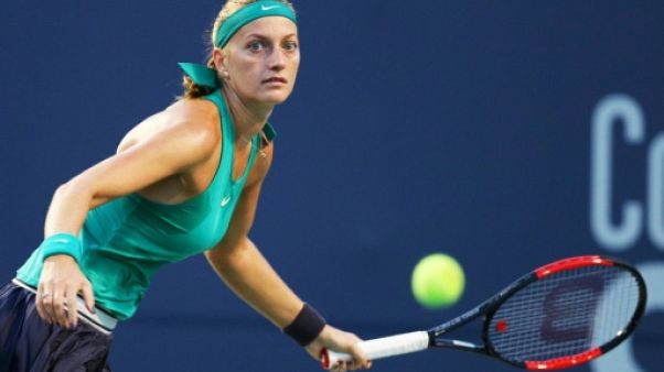 Tennis: alerte pour Kvitova, touchée à une épaule à à New Haven Tennis: alerte pour Kvitova, touchée à une épaule à à New Haven