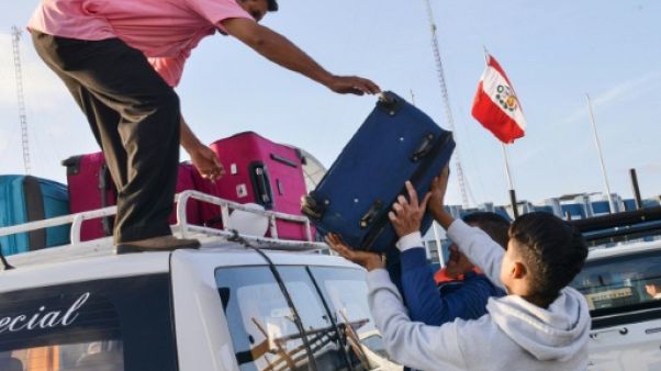 L'Equateur suspend l'obligation de passeport pour les migrants vénézuéliens L'Equateur suspend l'obligation de passeport pour les migrants vénézuéliens