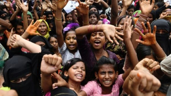 "Jour noir" dans les camps rohingyas, un an après l'exode de Birmanie "Jour noir" dans les camps rohingyas, un an après l'exode de Birmanie