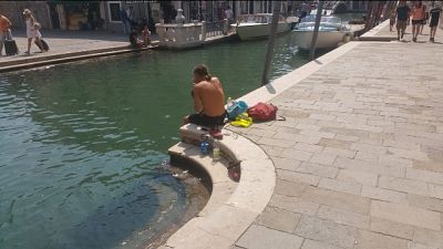 Venezia: lotta degrado, multati turisti