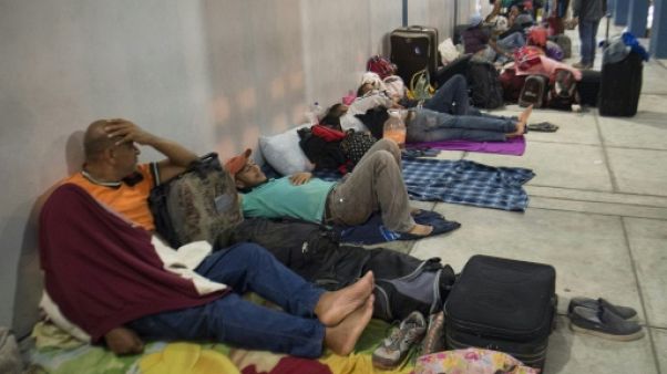 Le Pérou durcit les conditions d'entrée des migrants vénézuéliens sans passeport Le Pérou durcit les conditions d'entrée des migrants vénézuéliens sans passeport