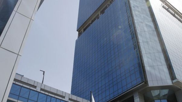 صحيفة: البنك الأهلي المصري يسعى لاقتراض مليار دولار من الخارج في 2018-2019 صحيفة: البنك الأهلي المصري يسعى لاقتراض مليار دولار من الخارج في 2018-2019