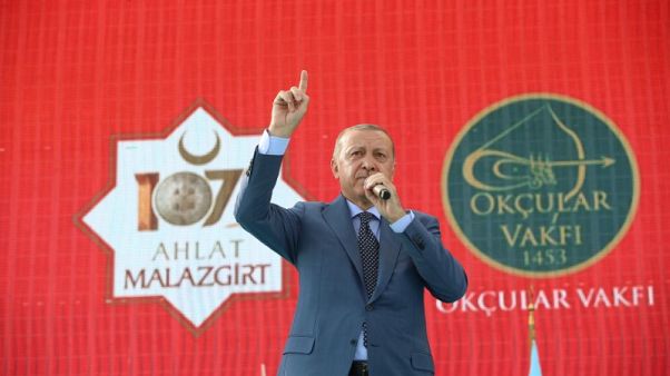 أردوغان يتعهد بتحقيق السلام والأمن في سوريا والعراق أردوغان يتعهد بتحقيق السلام والأمن في سوريا والعراق