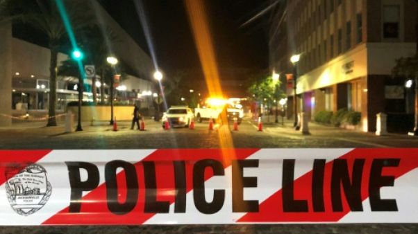 USA: un tireur tue deux personnes et se suicide lors d'un tournoi de jeu vidéo USA: un tireur tue deux personnes et se suicide lors d'un tournoi de jeu vidéo
