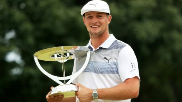 Golf: victoire de DeChambeau au Northern Trust et premier leader des play-offs Golf: victoire de DeChambeau au Northern Trust et premier leader des play-offs