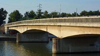 Chiuso ponte Ostia-Fiumicio,molti disagi