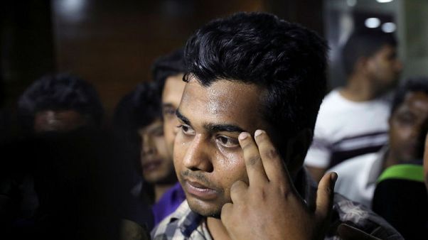 Nepal probe blames weeping pilot for deadly airliner crash Nepal probe blames weeping pilot for deadly airliner crash