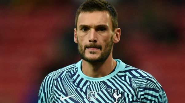 Tottenham: Pochettino n'a jamais pensé à retirer le brassard à Lloris Tottenham: Pochettino n'a jamais pensé à retirer le brassard à Lloris