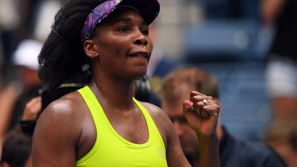 Venus outlasts Kuznetsova in brutal U.S. Open heat Venus outlasts Kuznetsova in brutal U.S. Open heat