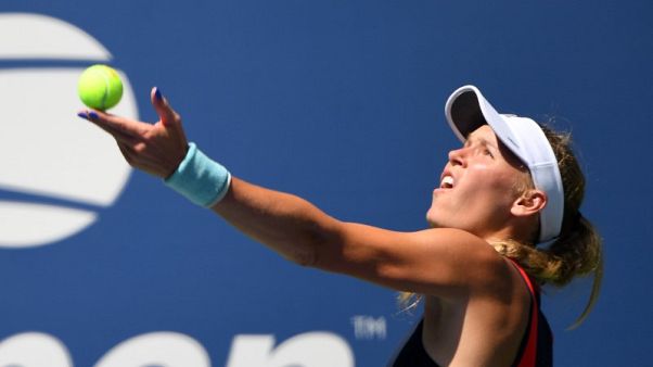 Wozniacki breezes past sloppy Stosur at U.S. Open Wozniacki breezes past sloppy Stosur at U.S. Open