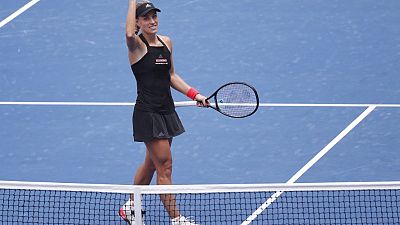 Kerber banishes U.S. Open hangover with first round win