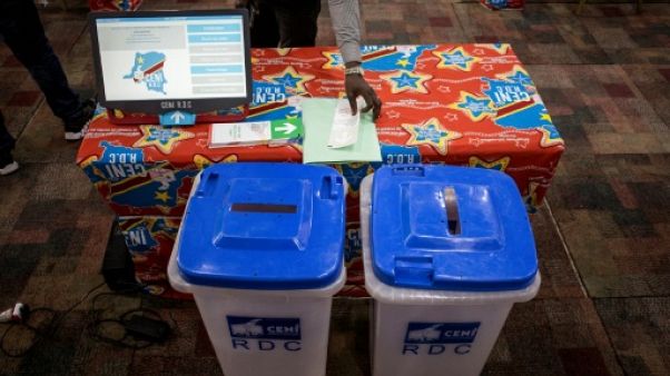 Elections en RDC: émois autour de la candidature d'un milicien condamné pour viols sur enfants Elections en RDC: émois autour de la candidature d'un milicien condamné pour viols sur enfants