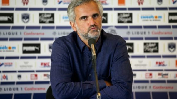 Bordeaux: "Le climat d'incertitude autour du club" n'a pas aidé pour Henry, dit Stéphane Martin Bordeaux: "Le climat d'incertitude autour du club" n'a pas aidé pour Henry, dit Stéphane Martin