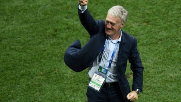 Deschamps remet le bleu de chauffe, le Mondial dans le rétro Deschamps remet le bleu de chauffe, le Mondial dans le rétro