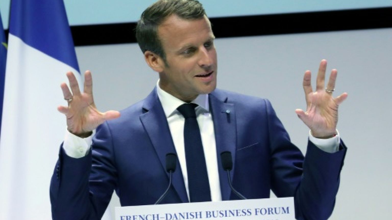 Macron endosse le rôle d'"opposant principal" à Orban et Salvini