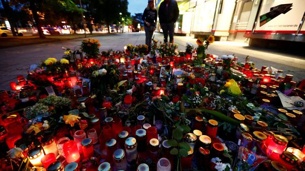 Anti-immigrant protesters chant 'Resistance!' in German city after killing Anti-immigrant protesters chant 'Resistance!' in German city after killing