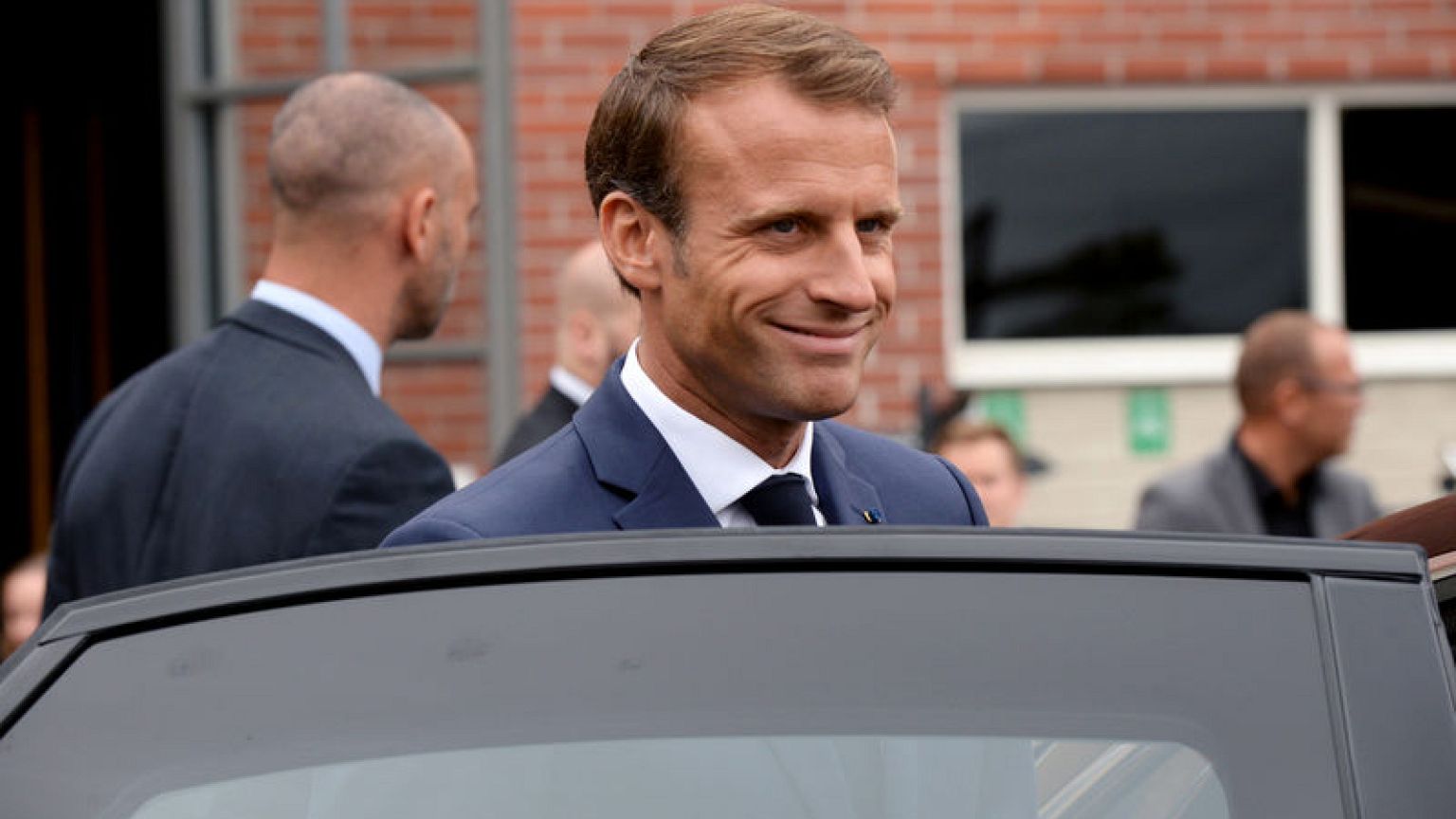 France says EU needs strategic relationship with Russia on defence