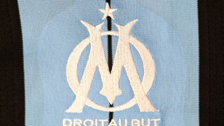 Logo de Marseille sur un maillot, le 6 août 2015