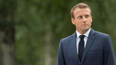 "Un pont s'effondre, c'est l'Europe" : Macron raille les "démagogues nationalistes"