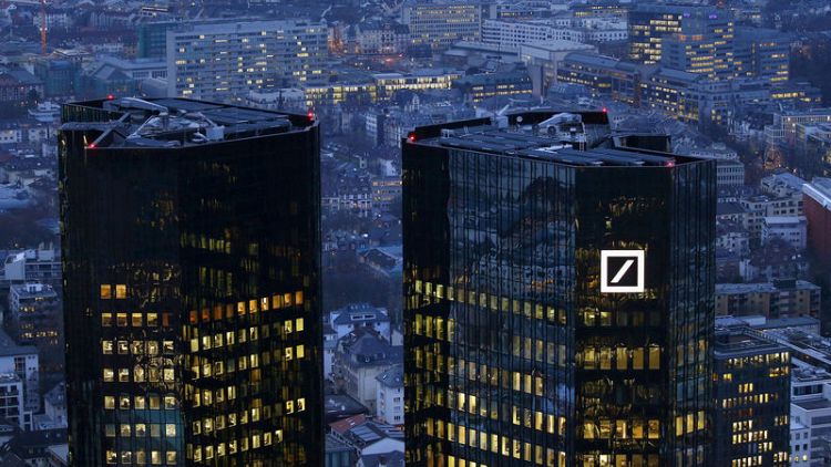 Fed gives Deutsche Bank, others extension on 'living will' submissions