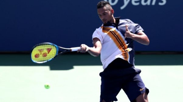US Open: quand l'arbitre vient au secours de Kyrgios en plein match US Open: quand l'arbitre vient au secours de Kyrgios en plein match
