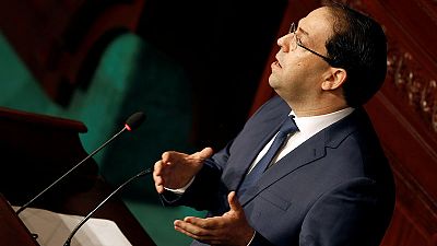 إقالة وزير الطاقة التونسي ومسؤولين آخرين لشبهة فساد