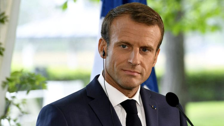 As EU divisions deepen, Macron stakes out electoral turf