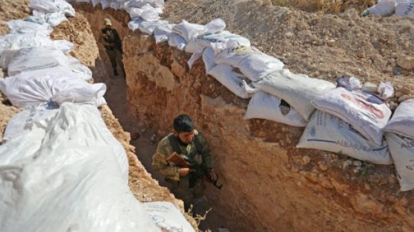 Syrie: les rebelles consolident leurs positions en prévision d'un assaut Syrie: les rebelles consolident leurs positions en prévision d'un assaut