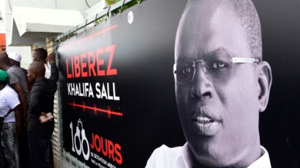 Sénégal: Khalifa Sall perd la mairie de Dakar sur décision du président Sénégal: Khalifa Sall perd la mairie de Dakar sur décision du président