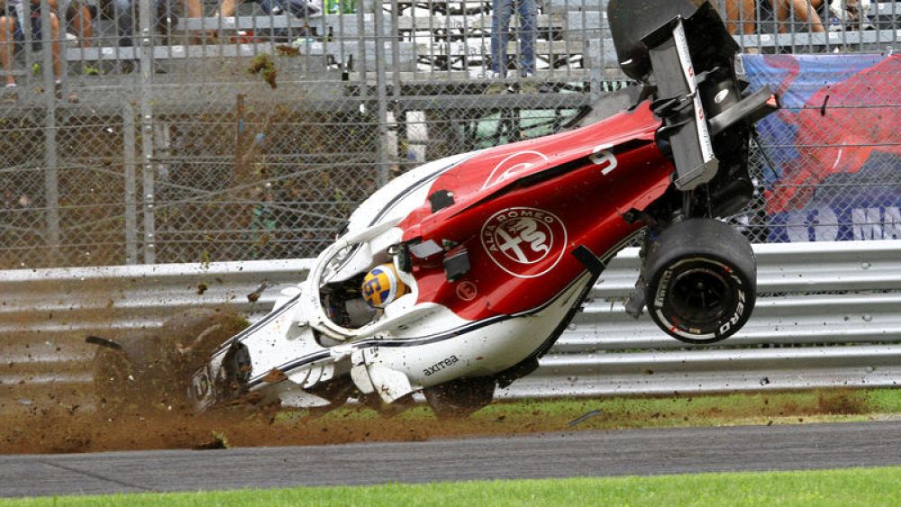 Sauber fix 'small flaw' after Ericsson crash Euronews