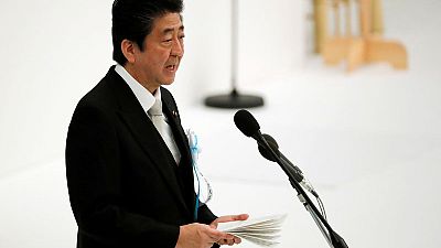 رئيس وزراء اليابان يقول العلاقات مع الصين عادت لمسارها الطبيعي