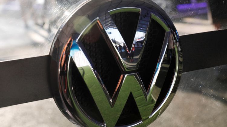 VW emissions manipulation also extended to petrol cars - Bild am Sonntag