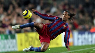 Ronaldinho: "Messi è il re indiscusso"