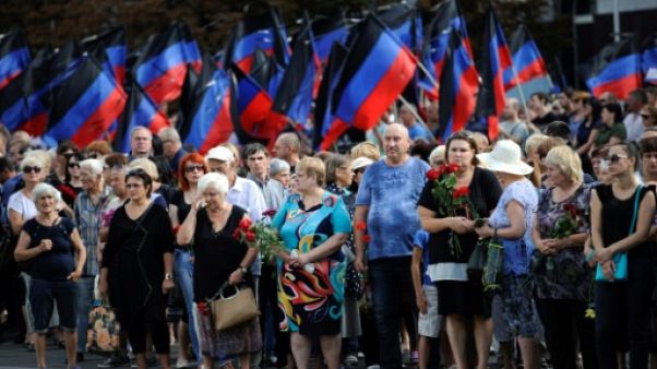 Ukraine : Donetsk rend hommage à son "président" assassiné Ukraine : Donetsk rend hommage à son "président" assassiné