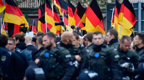 Allemagne : 18 blessés à Chemnitz, toujours sous tension Allemagne : 18 blessés à Chemnitz, toujours sous tension