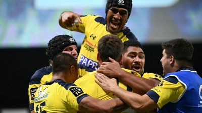 Top 14: Clermont surclasse le Racing, tombé à l'Arena Top 14: Clermont surclasse le Racing, tombé à l'Arena