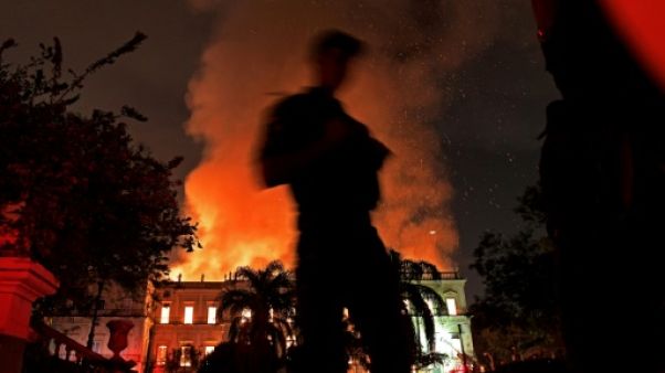 Un incendie ravage le Musée National de Rio de Janeiro, joyau culturel du Brésil Un incendie ravage le Musée National de Rio de Janeiro, joyau culturel du Brésil