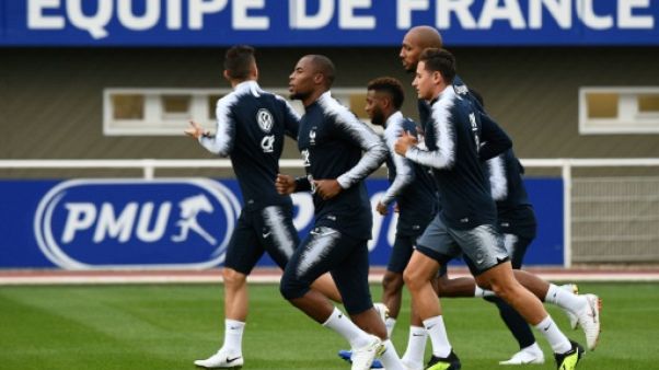 Bleus: une rentrée de classe mondiale Bleus: une rentrée de classe mondiale