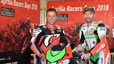 Moto:Biaggi e Capirossi in pista insieme Moto:Biaggi e Capirossi in pista insieme